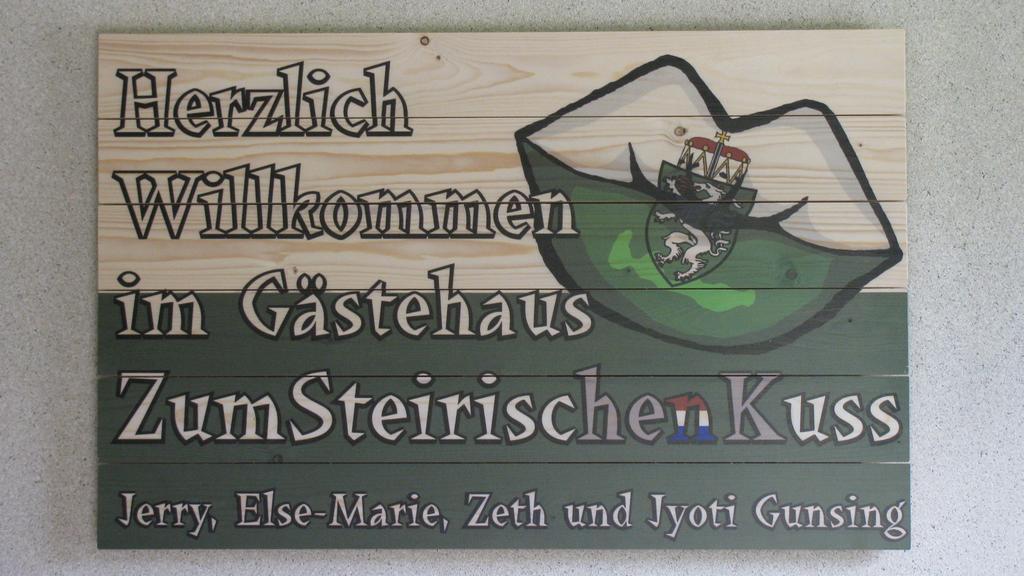 Gaestehaus Zum Steirischen Kuss Aich (Styria) Exterior foto